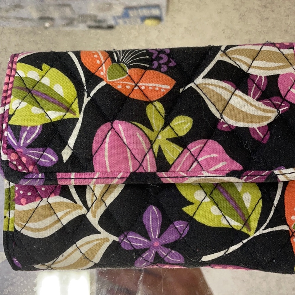 Cute Vera Bradley Wallet